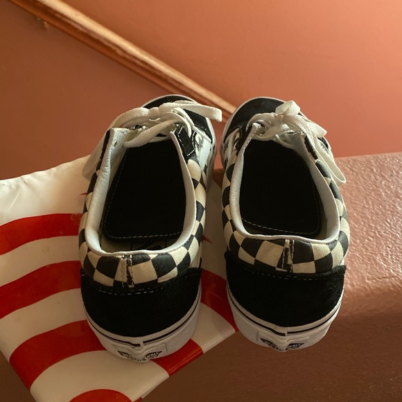 Vans Old Skool Checkerboard Skate Shoe - Picture 5 of 5